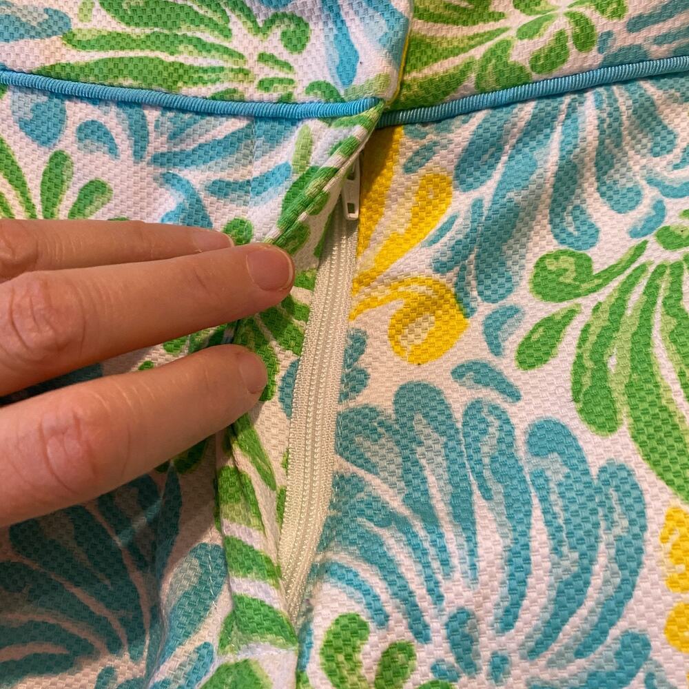 Elizabeth Mckay Hayden Short Size 2 Blue Green Stretch Resort Beach Vacay‎ NWT - Picture 3 of 10